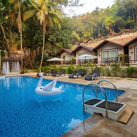 Stone Wood Premier Gokarna Hotel Gokarna  Exterior foto